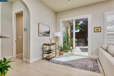 1556 Symphony Cir, Brentwood, CA 94513 - Photo 7