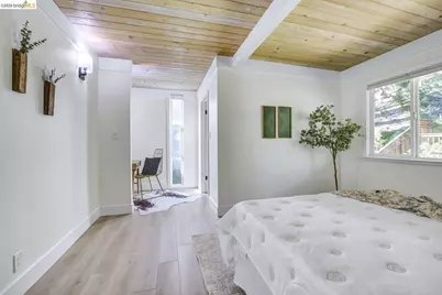 6635 Banning Dr, Oakland, CA 94611 - Photo 23