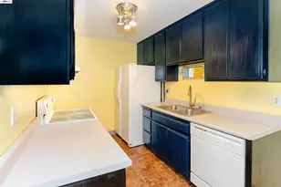 247 Capitol Ave, San Jose, CA 95127 - Photo 17