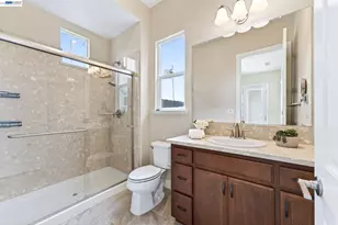 1973 Carogold Ln, Manteca, CA 95337 - Photo 27