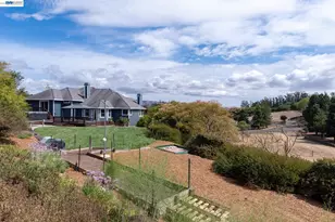 228 Stowring Rd, Petaluma, CA 94952 - Photo 35