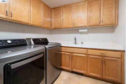 228 Stowring Rd, Petaluma, CA 94952 - Photo 31