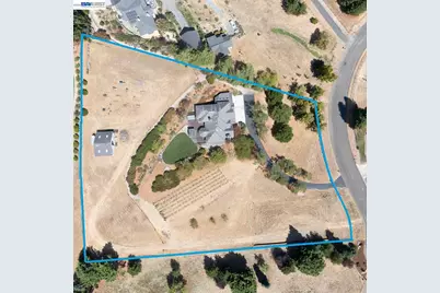 228 Stowring Rd, Petaluma, CA 94952 - Photo 41