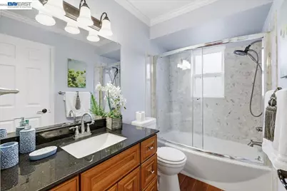 4374 Eggers Dr, Fremont, CA 94536 - Photo 17