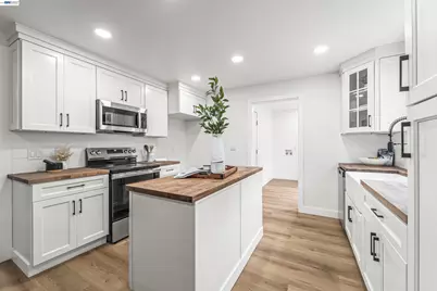 24 Lawrence Ave, Antioch, CA 94509 - Photo 15