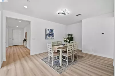 574 Mandevilla Dr, Brentwood, CA 94513 - Photo 17