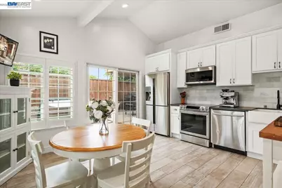 36103 Chelsea Dr, Newark, CA 94560 - Photo 9