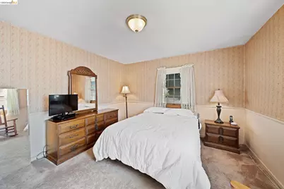 777 Kern St, Richmond, CA 94805 - Photo 9