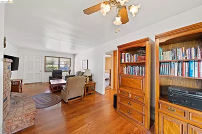 777 Kern St, Richmond, CA 94805 - Photo 13