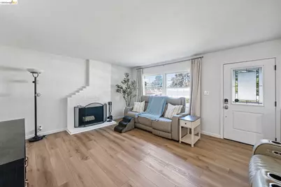 2410 Colusa, Pinole, CA 94564 - Photo 7