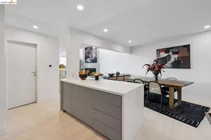 130 Grand View Ave, San Francisco, CA 94114 - Photo 13