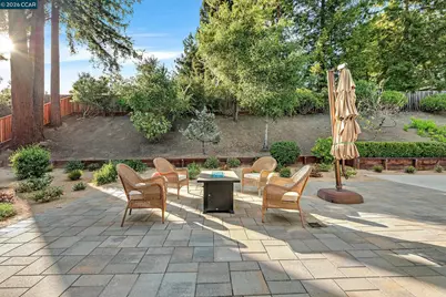 420 Pennington Pl, Danville, CA 94526 - Photo 39