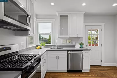 2039 Tennessee St, Vallejo, CA 94590 - Photo 15