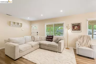 2020 Elinora Dr, Pleasant Hill, CA 94523 - Photo 7