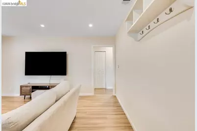 2020 Elinora Dr, Pleasant Hill, CA 94523 - Photo 5