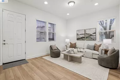 3933 Portola Cmn #1, Livermore, CA 94551 - Photo 3