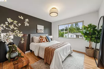 341 Rishell Dr, Oakland, CA 94619 - Photo 21