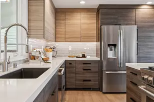 341 Rishell Dr, Oakland, CA 94619 - Photo 15