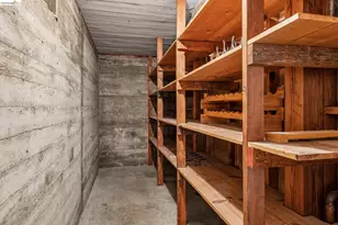 341 Rishell Dr, Oakland, CA 94619 - Photo 27