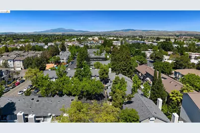 226 Birch Creek Dr, Pleasanton, CA 94566 - Photo 37