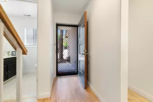 226 Birch Creek Dr, Pleasanton, CA 94566 - Photo 3