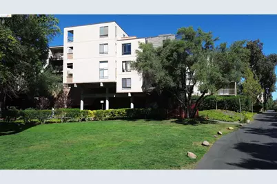 330 Civic Dr #301, Walnut Creek, CA 94596 - Photo 1