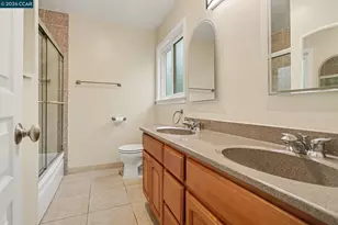 4 Dale Ct, Lafayette, CA 94595 - Photo 25