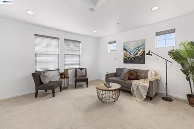 538 Citadelle Ln, San Jose, CA 95116 - Photo 37