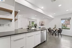 538 Citadelle Ln, San Jose, CA 95116 - Photo 19