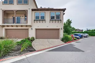 538 Citadelle Ln, San Jose, CA 95116 - Photo 3