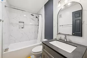 1321 Webster St, Alameda, CA 94501 - Photo 15