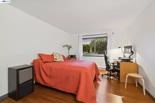 1321 Webster St, Alameda, CA 94501 - Photo 11