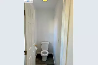 1201 Xandria Drive, Sacramento, CA 95838 - Photo 25