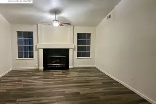 1201 Xandria Dr, Sacramento, CA 95838 - Photo 5