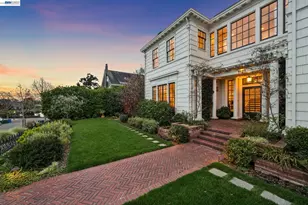 1121 Bay St, Alameda, CA 94501 - Photo 7