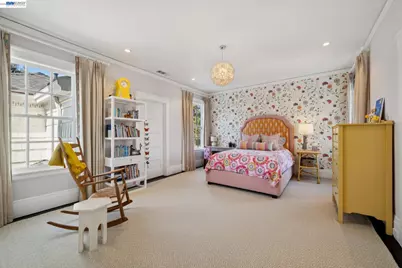 1121 Bay Street, Alameda, CA 94501 - Photo 37