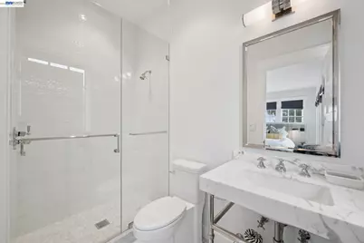 1121 Bay Street, Alameda, CA 94501 - Photo 55