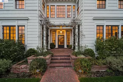 1121 Bay Street, Alameda, CA 94501 - Photo 59