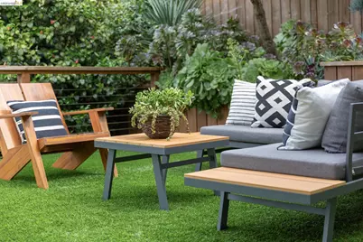 5915 Mazuela Dr, Oakland, CA 94611 - Photo 29