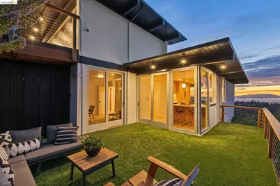 5915 Mazuela Dr, Oakland, CA 94611 - Photo 3