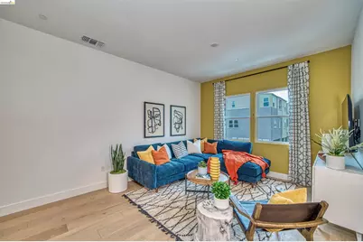 28951 Parkridge Loop #87, Hayward, CA 94544 - Photo 9