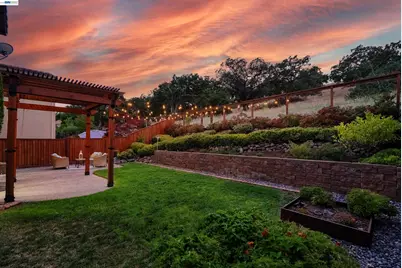 43 Ferdinand Way, Novato, CA 94949 - Photo 37