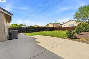 1339 Cherry Blossom, Tracy, CA 95377 - Photo 43