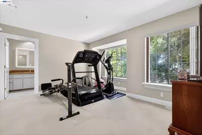 9500 Santos Ranch Rd, Pleasanton, CA 94588 - Photo 9