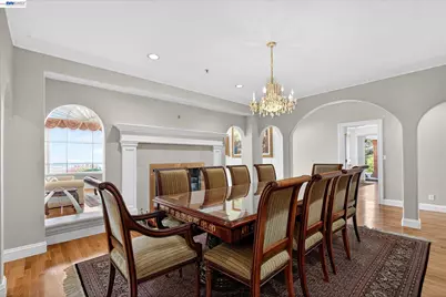 9500 Santos Ranch Rd, Pleasanton, CA 94588 - Photo 13