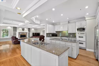 9500 Santos Ranch Rd, Pleasanton, CA 94588 - Photo 23