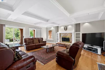 9500 Santos Ranch Rd, Pleasanton, CA 94588 - Photo 27