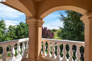 9500 Santos Ranch Rd, Pleasanton, CA 94588 - Photo 39