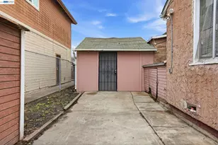 1021 72nd Ave, Oakland, CA 94621 - Photo 21