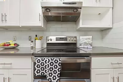 535 Pierce #5203, Albany, CA 94706 - Photo 9